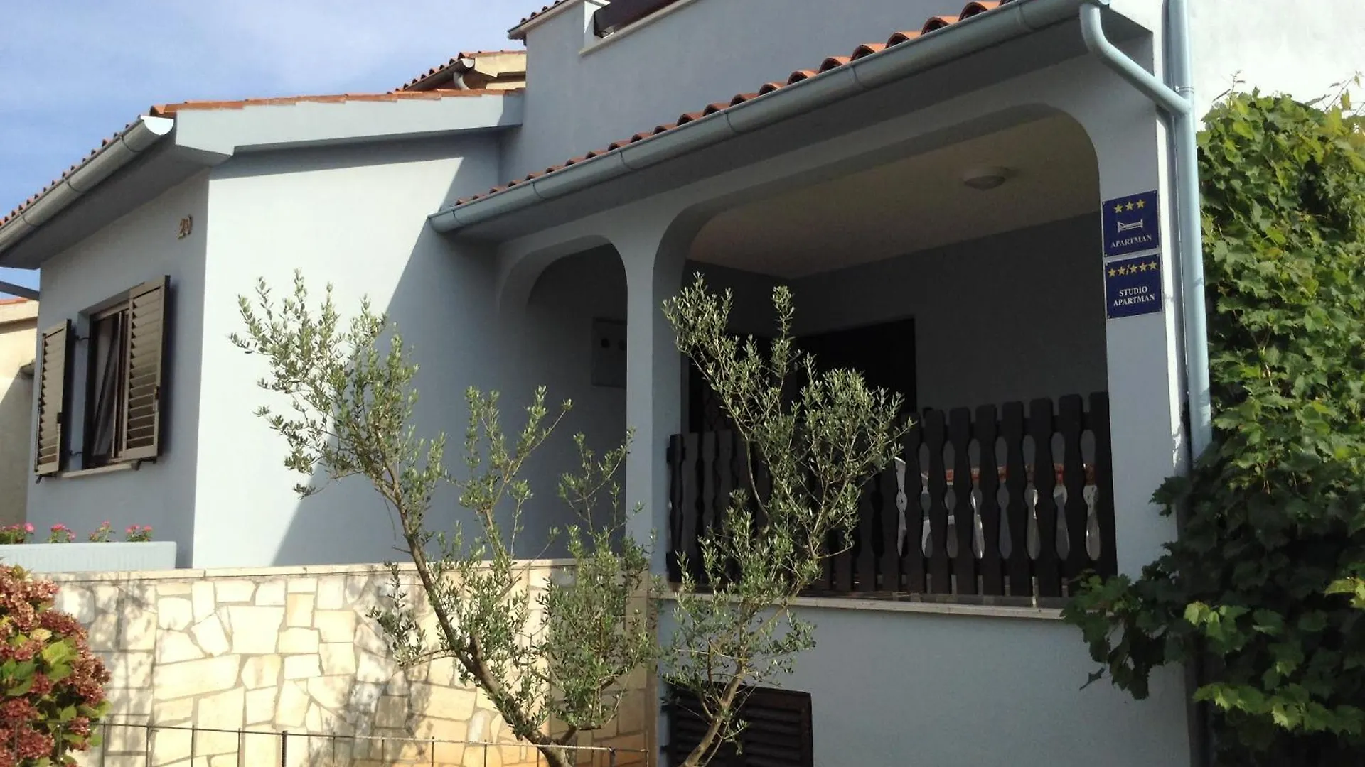 The Blue House Apartment Vinkuran 0*,  Croatia
